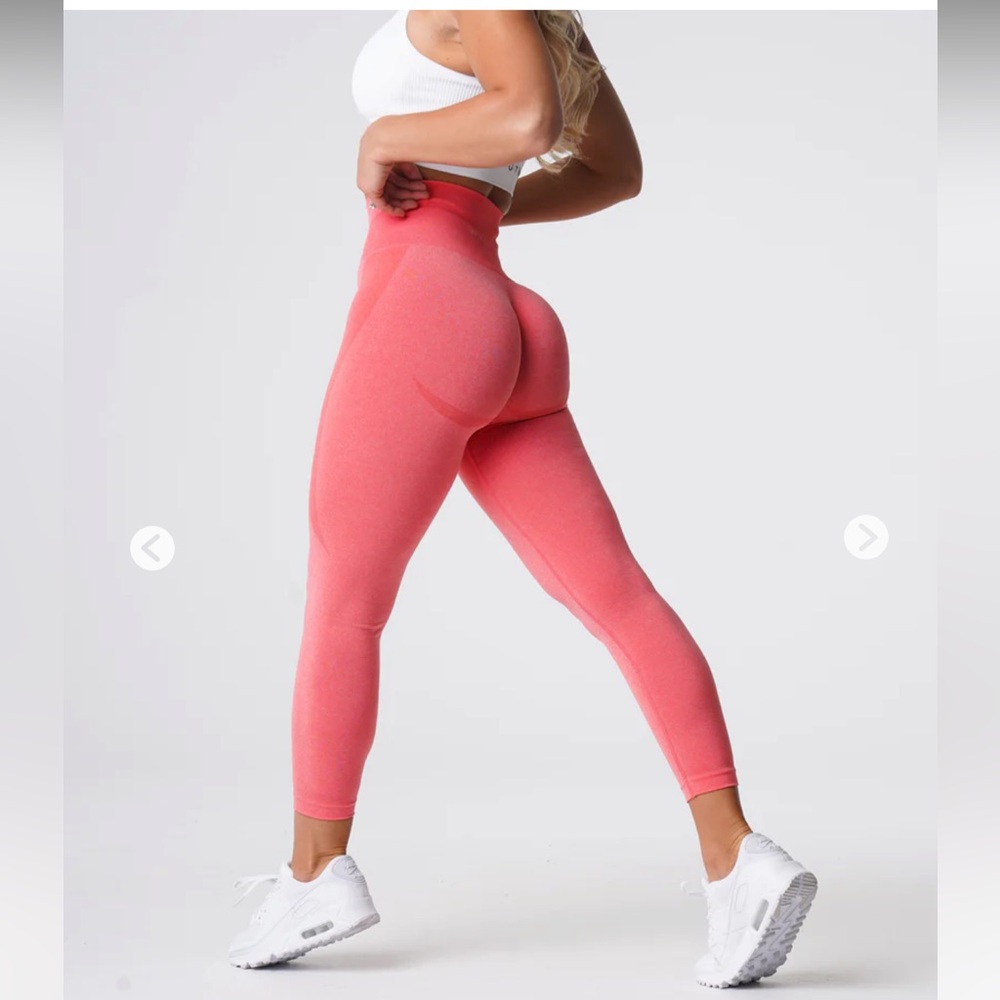 Nvgtn Contour Leggings NWT SIZE L CORAL
